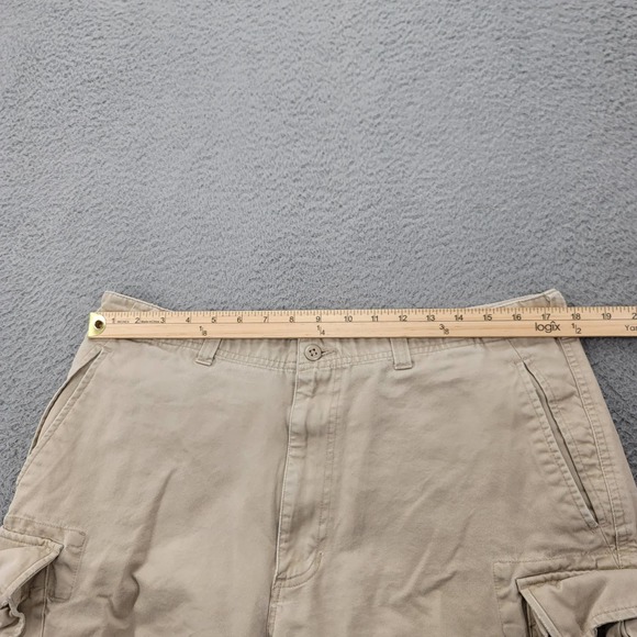 Lands' End Shorts Mens‎ 36 Tan Khaki Cargo Outdoor Hiking Pockets - Picture 8 of 11
